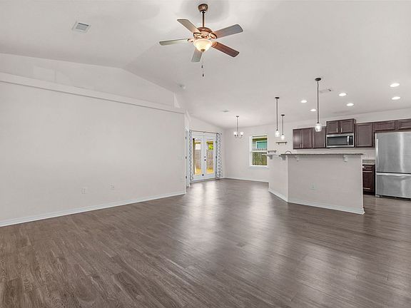 3rd image of 4395 Thistle Pine Ct