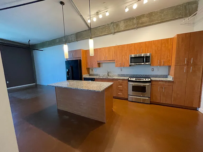 415 Saint Pauls Blvd #402 — Photo 15