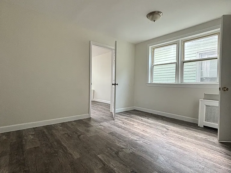 107 Van Nostrand Ave #2 — Photo 3