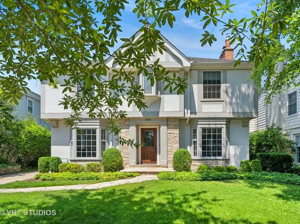2150 Greenwood Ave, Wilmette, IL 60091