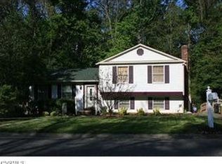 1201 Oldbury Rd, Midlothian, VA 23113