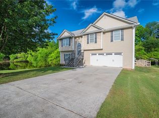 237 Village Way SW, Calhoun, GA 30701