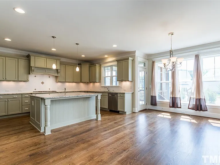 2744 Belmont View Loop — Photo 8
