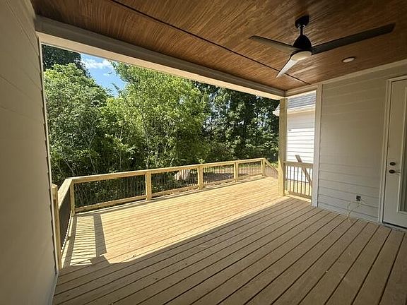 4th image of 374 Eagle Creek Rd NW