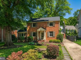5525 15th St N, Arlington, VA 22205