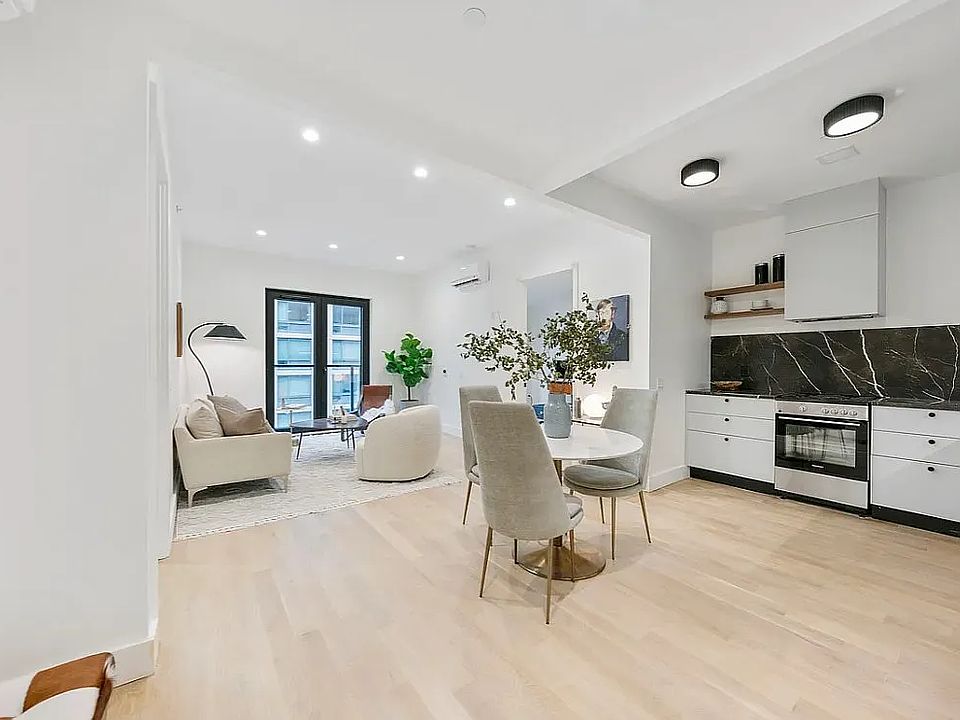 1st image of 260 Gold St #416D