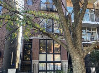 2431 W Walton St #1, Chicago, IL 60622