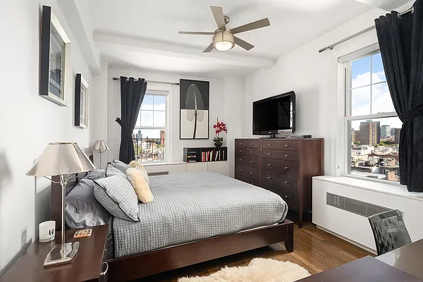 Sold by Compass | media 3