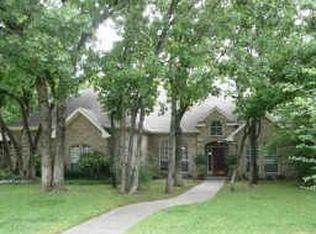 38 Oak Forrest Cir, Denton, TX 76210