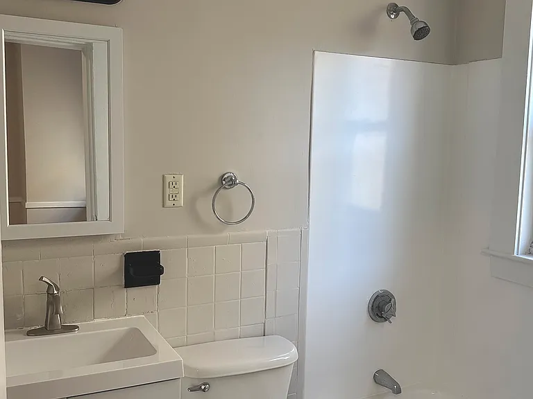 44 Cabot St #1 — Photo 5