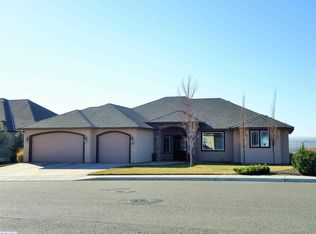 3001 Riverbend Dr, Richland, WA 99354