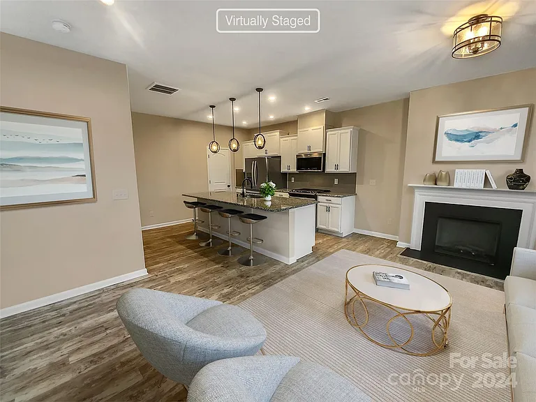 11052 Chalkbark Ln — Photo 2