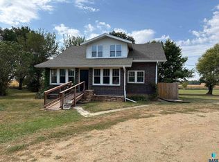539 County Road 4 Hwy, Beaver Creek, MN 56116