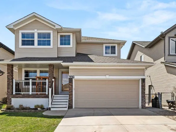 117 NE Westmount Rd, Okotoks, AB T1S 2J5
