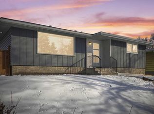 1412 19th St NE, Calgary, AB T2E4Y2