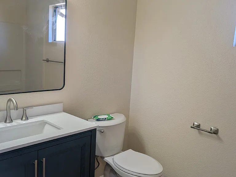 1365 Apollo Ave #E — Photo 8
