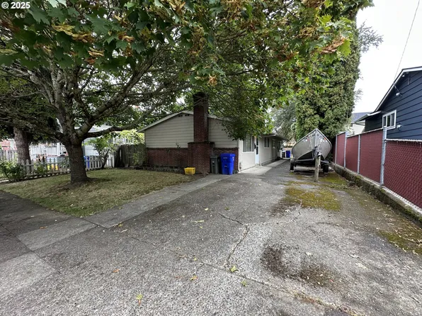 3013 SE Francis St, Portland, OR 97202