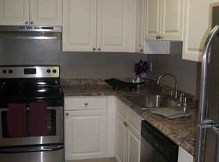 4 Durban Ct APT E, Nottingham, MD 21236