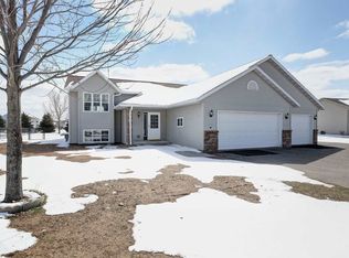 2056 Arlene Ln, Mosinee, WI 54455