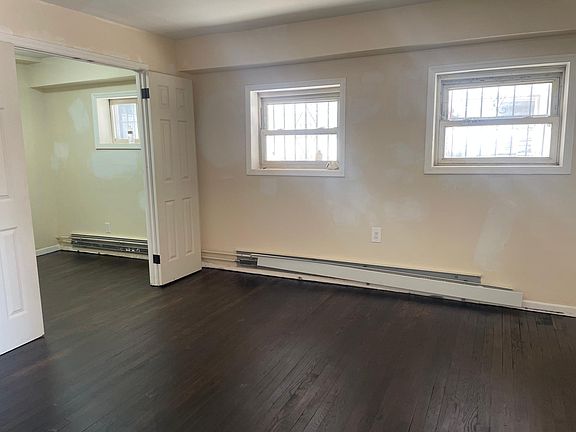 2nd image of 1911 E 33rd St #1
