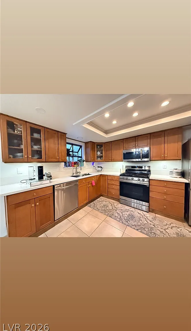 2 bed, 2.5 bath, 1719 sqft, $2,700 — Photo 4