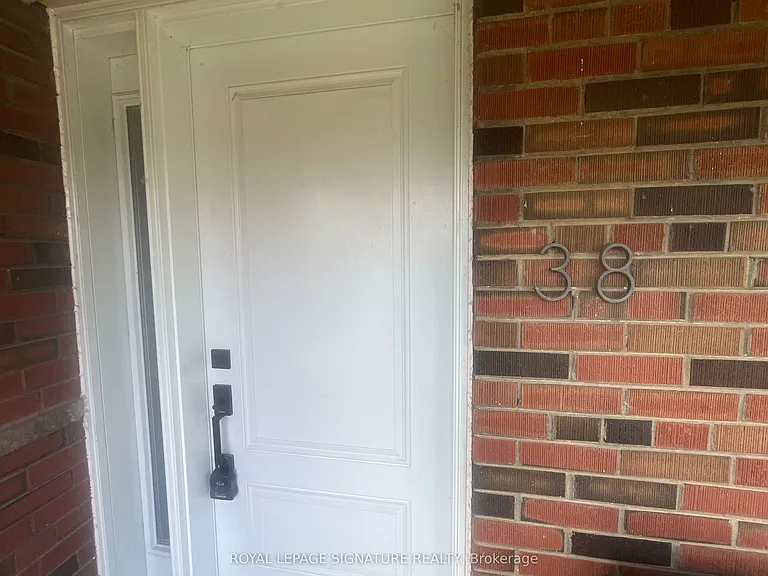 38 Wishing Well Dr #A — Photo 1