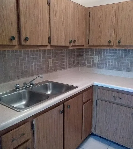 1840 Maravilla Ave #110 — Photo 7