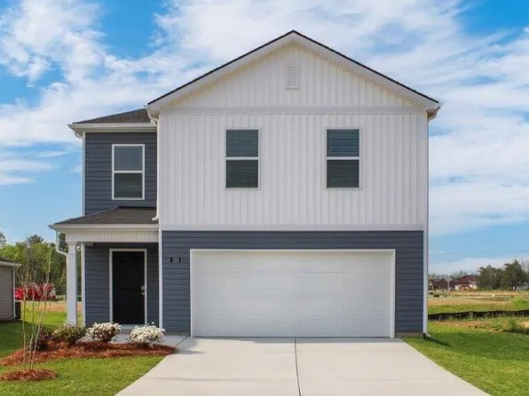 183 Evergreen Cir, Rossville, GA 30741