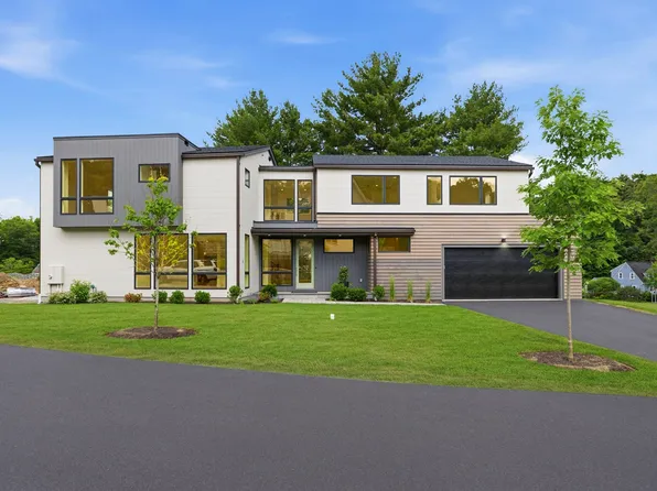 3 Linc Cole Ln, Lexington, MA 02421