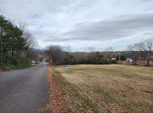 Grady Ave, Poteau, OK 74953