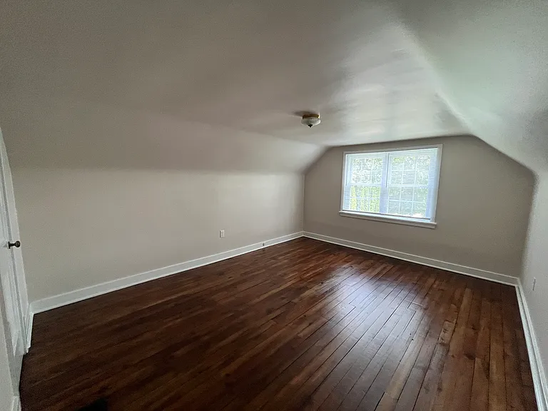 202 Maple Ln — Photo 23