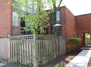2126 N Lincoln Ave, Chicago, IL 60614