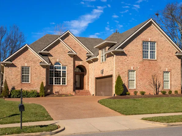 130 Saranac Trl, Hendersonville, TN 37075