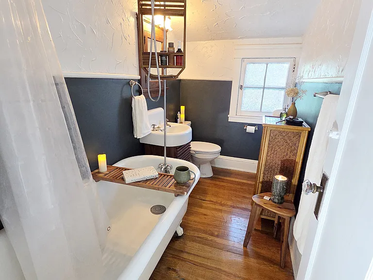12724 Cedar Rd — Photo 34