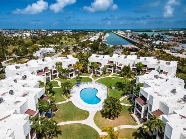 601 W Ocean Dr APT 105D, Key Colony Beach, FL 33051