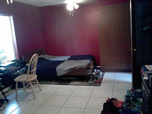 5th image of 2633 Bay Leaf Dr