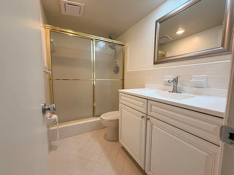 230 N Federal Hwy #305 — Photo 9