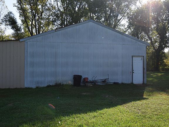 5th image of 60772 61st Ave