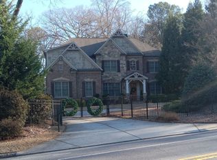 2111 E Roxboro Rd NE, Atlanta, GA 30324