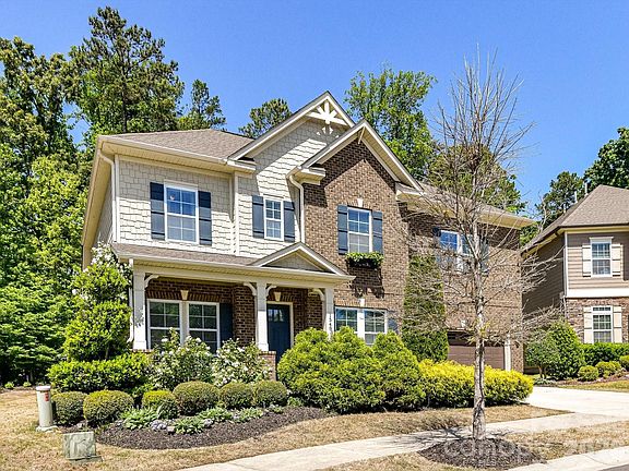 2nd image of 1548 Afton Way