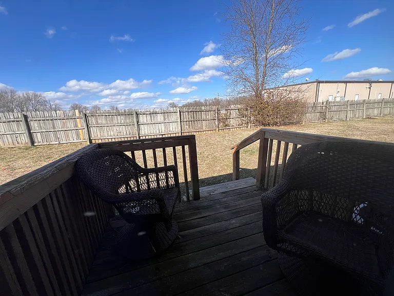 319 W Pawnee Ln #A — Photo 17