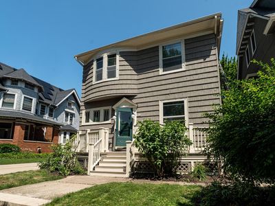 2824 North Murray AVENUE, Milwaukee, WI, 53211