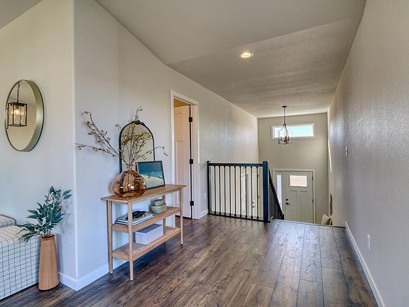 3rd image of 6807 Belding Dr S