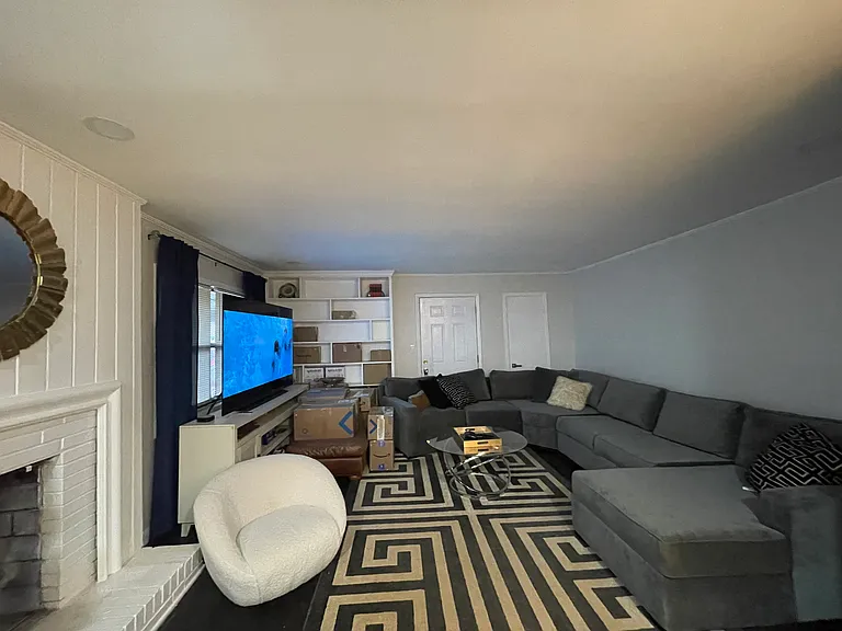 1413 Southland Vista Ct NE — Photo 5