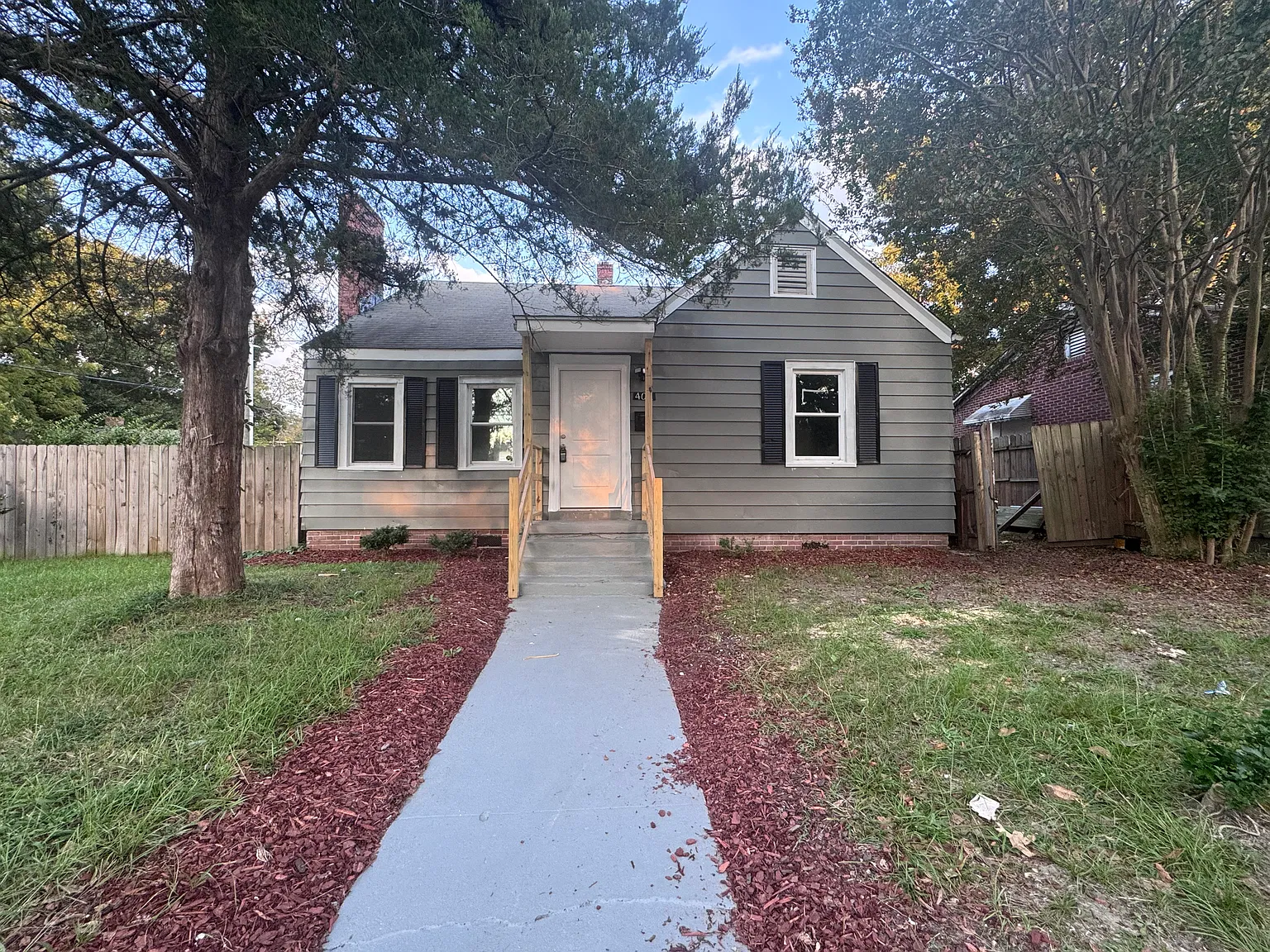 403 Nash St — Photo 1