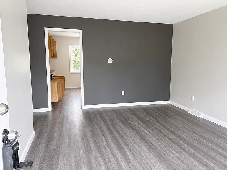2640 Milverton Way — Photo 2