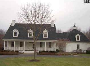 3610 Candy Woods Dr, Poland, OH 44514
