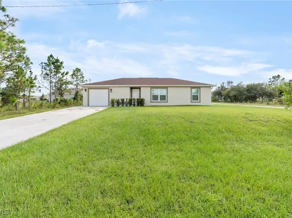 559 Roscoe St, Lehigh Acres, FL 33972