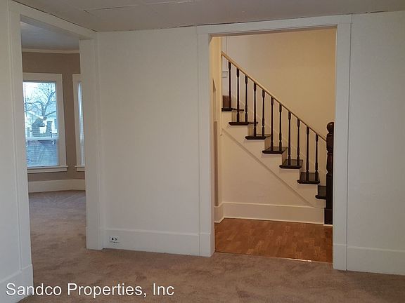 2nd image of 3572 Fawcett Ave