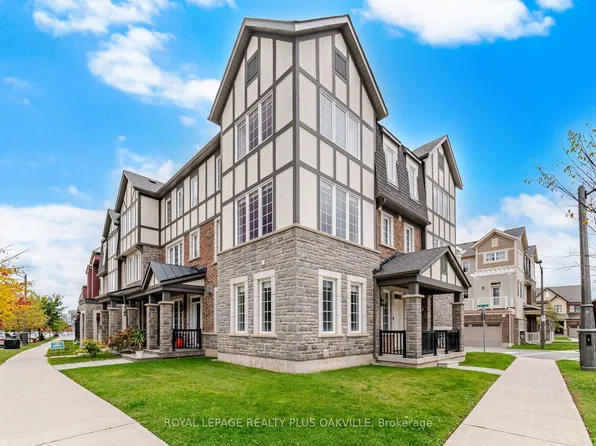 3445 George Savage Ave, Oakville, ON L6M 1R6